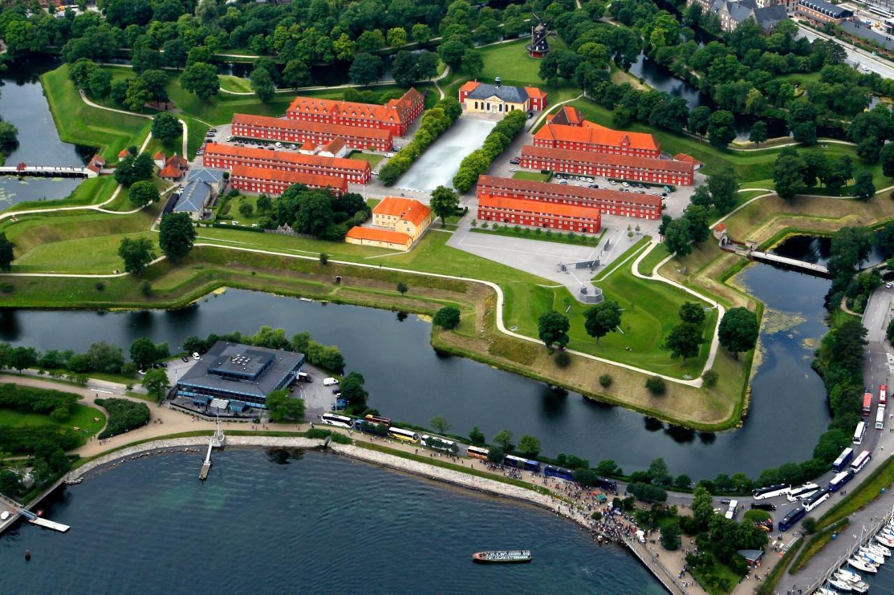 Spacious Tivoli Gardens Apartment W 3 Bedrooms Kopenhaga Zewnętrze zdjęcie