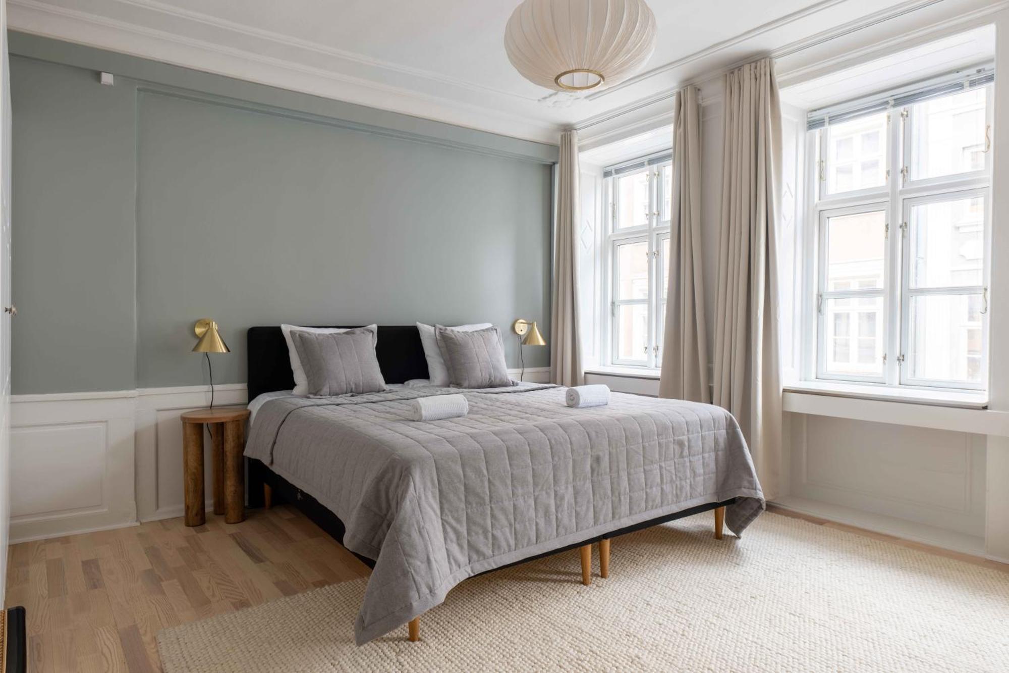 Spacious Tivoli Gardens Apartment W 3 Bedrooms Kopenhaga Zewnętrze zdjęcie