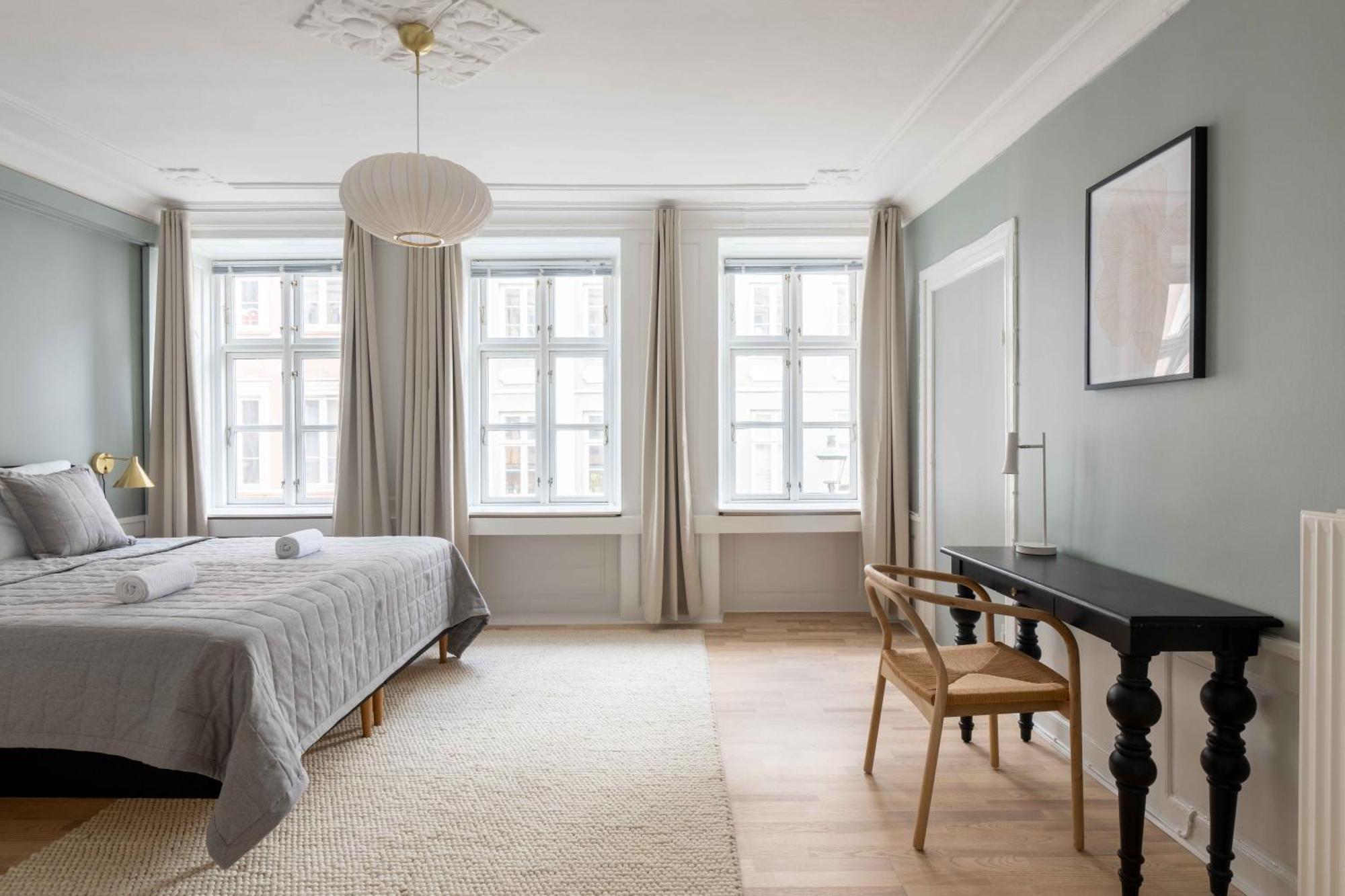 Spacious Tivoli Gardens Apartment W 3 Bedrooms Kopenhaga Zewnętrze zdjęcie